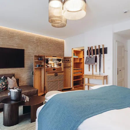 Mooser Hotel 4*